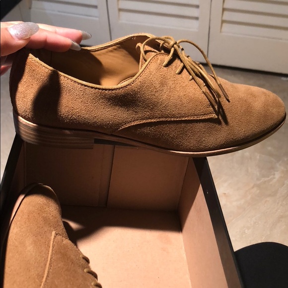 Shoes - Picture 2 of 2